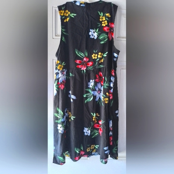 Black floral summer dress - Picture 2 of 5